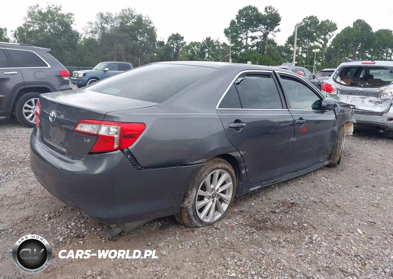 2014 Toyota Camry Le VIN:4T1BF1FK2EU377298 - 4