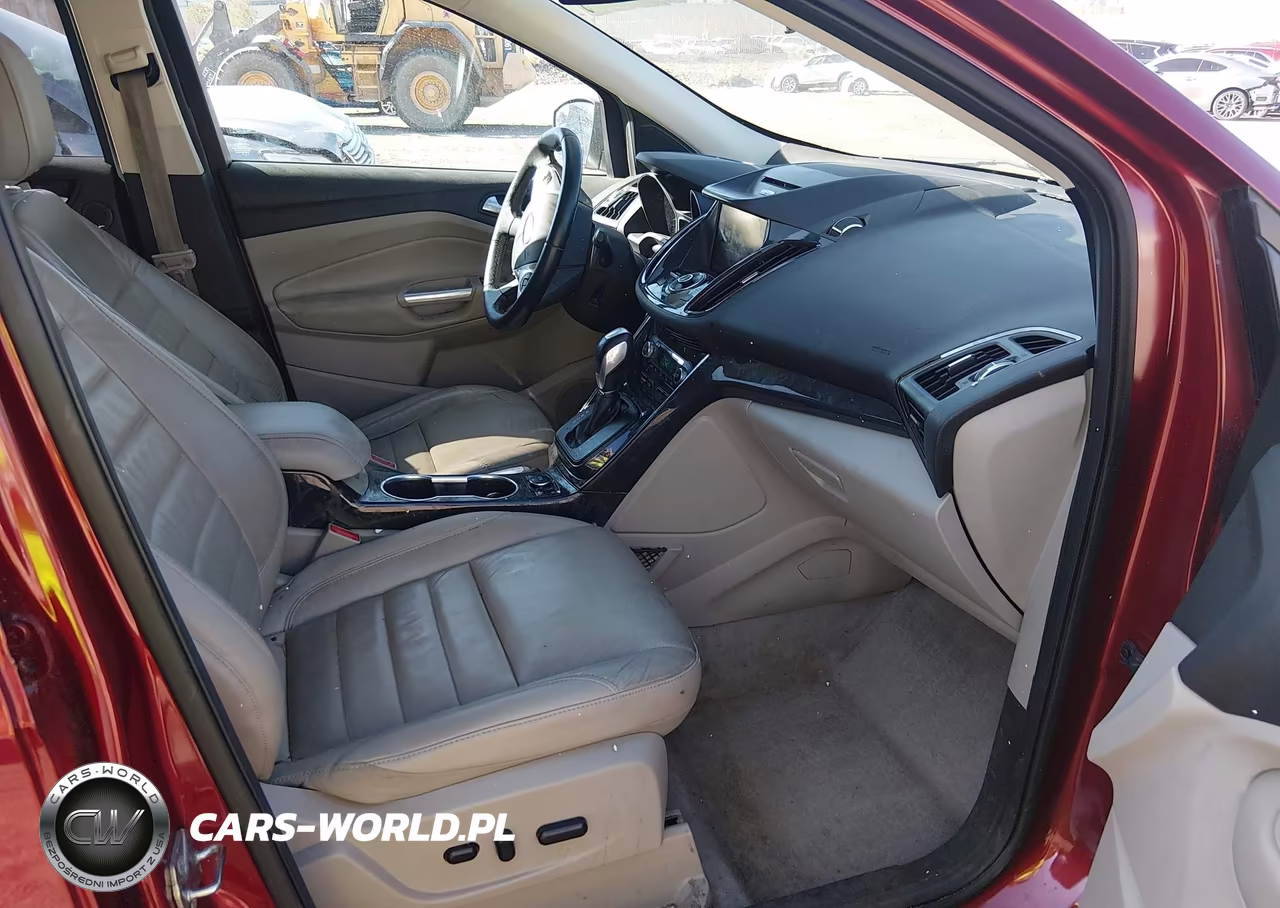 2015 Ford Escape Titanium VIN:1FMCU9J90FUA51451 - 5