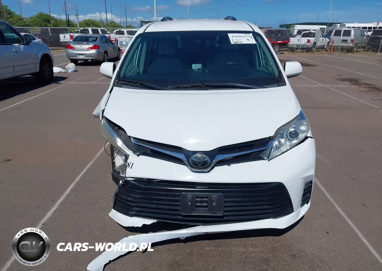 2020 Toyota Sienna Le VIN:5TDKZ3DC4LS054181 - 18