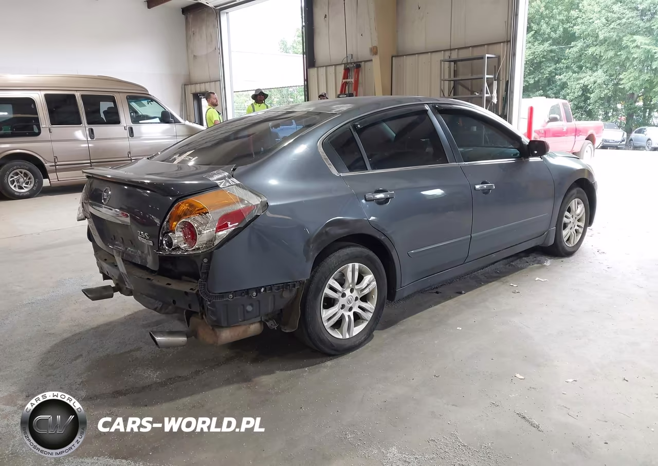 2012 Nissan Altima 2.5 S VIN:1N4AL2AP2CN476265 - 4