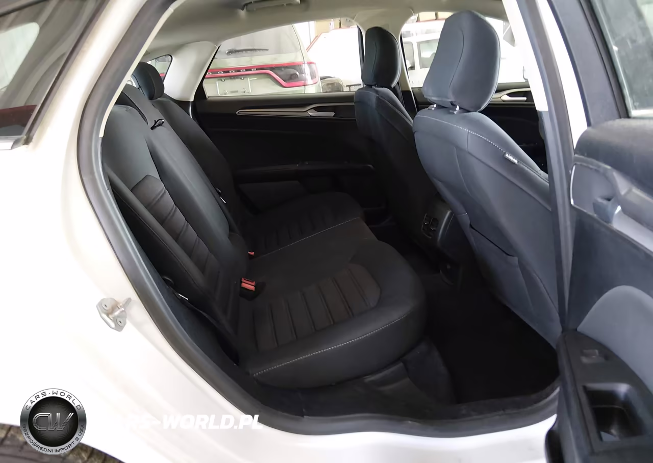 2020 Ford Fusion Hybrid Se VIN:3FA6P0LU2LR244909 - 8