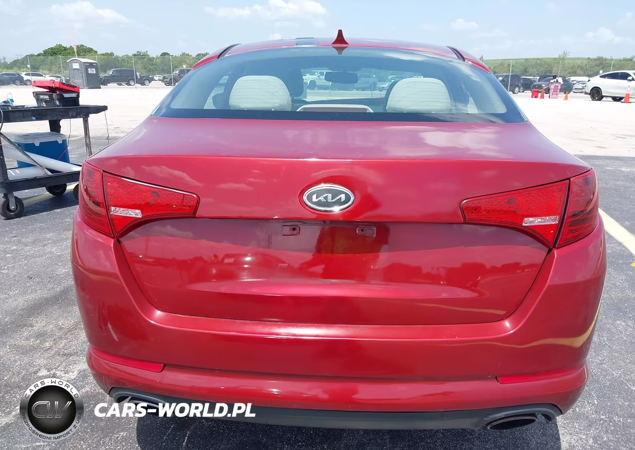 2013 Kia Optima Lx VIN:5XXGM4A72DG187560 - 17