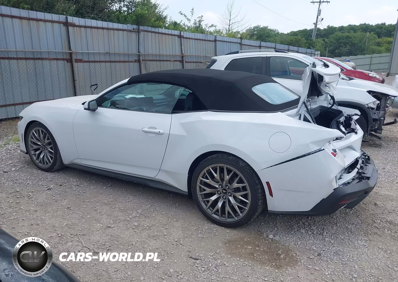 2025 Ford Mustang Ecoboost Premium VIN:1FAGP8UH3S5108763 - 14
