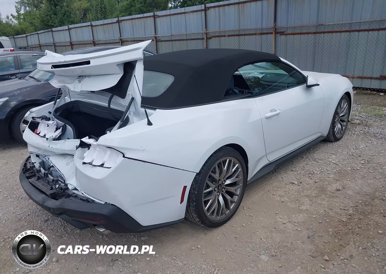 2025 Ford Mustang Ecoboost Premium VIN:1FAGP8UH3S5108763 - 4