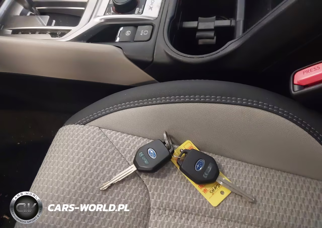 2019 Subaru Forester Premium VIN:JF2SKAEC7KH468213 - 11