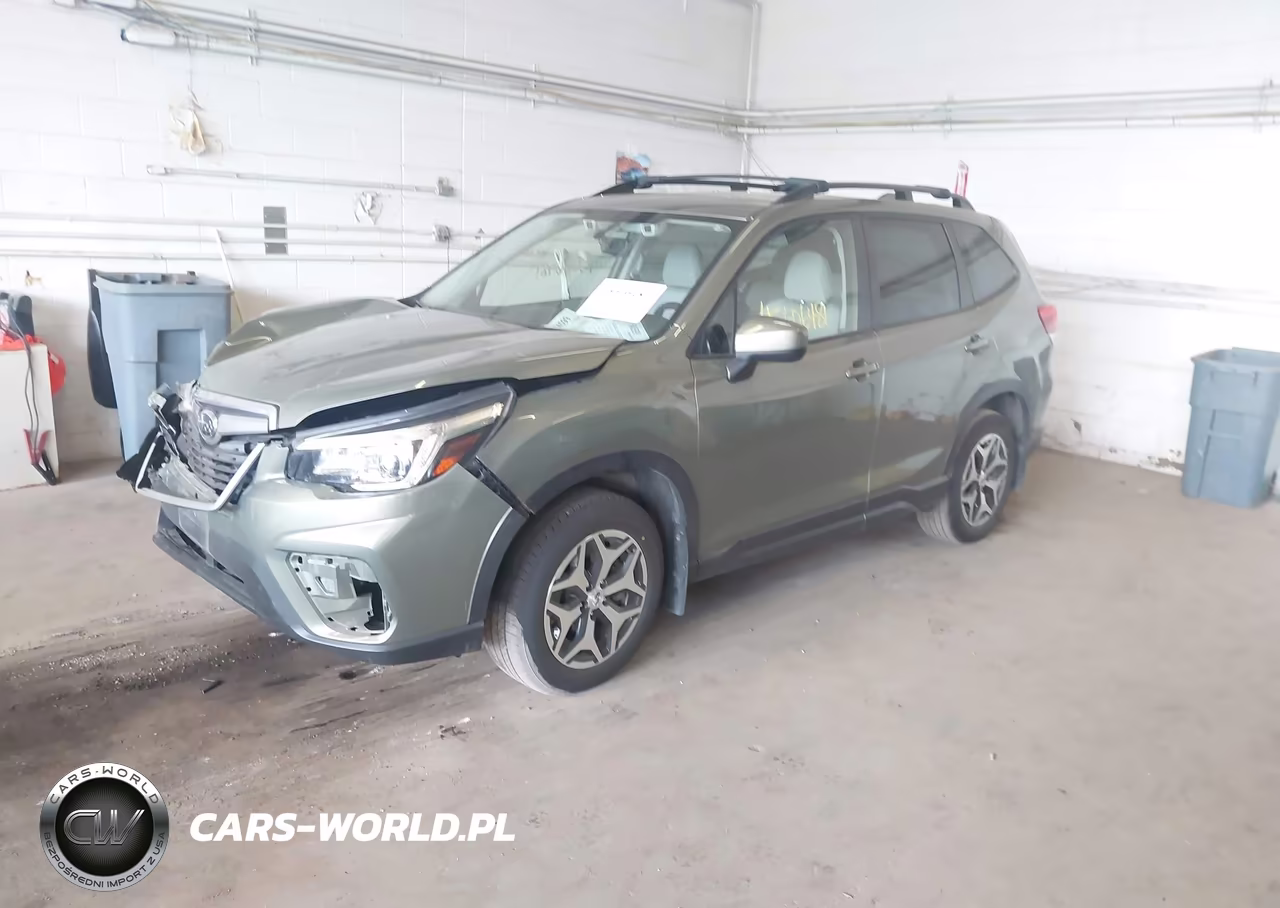 2019 Subaru Forester Premium VIN:JF2SKAEC7KH468213 - 2