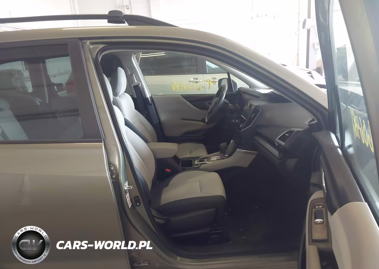 2019 Subaru Forester Premium VIN:JF2SKAEC7KH468213 - 5