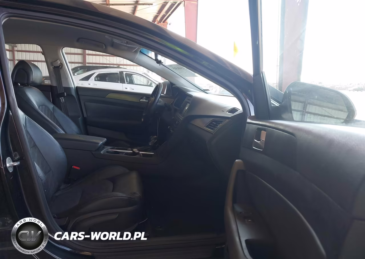 2016 Hyundai Sonata Sport VIN:5NPE34AF8GH287107 - 5