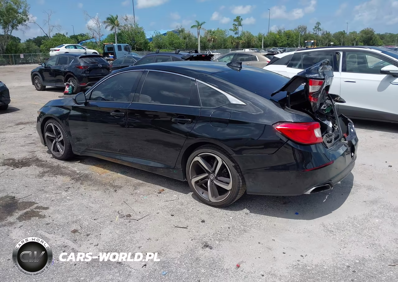 2018 Honda Accord Sport VIN:1HGCV1F35JA266553 - 3