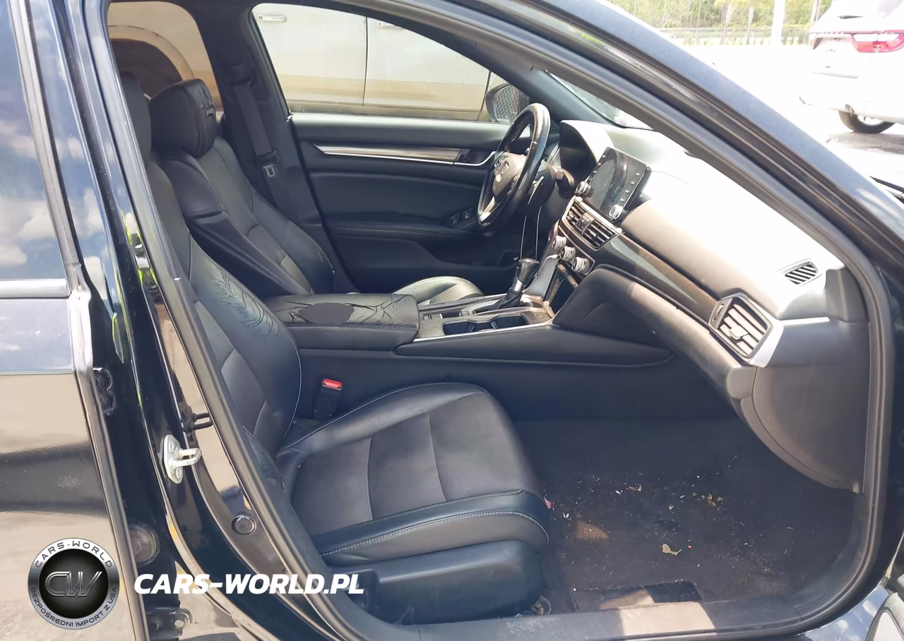 2018 Honda Accord Sport VIN:1HGCV1F35JA266553 - 5