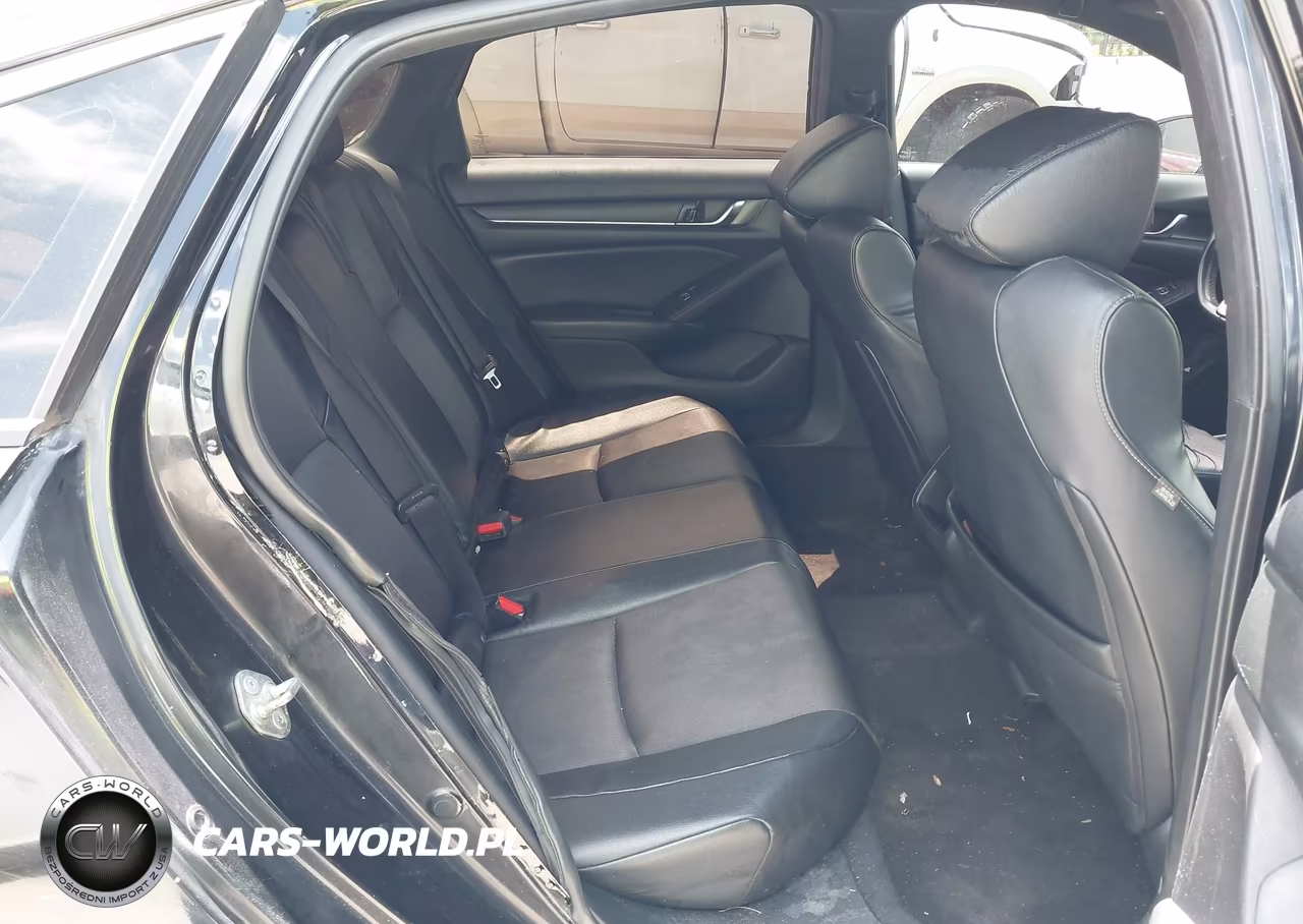 2018 Honda Accord Sport VIN:1HGCV1F35JA266553 - 8