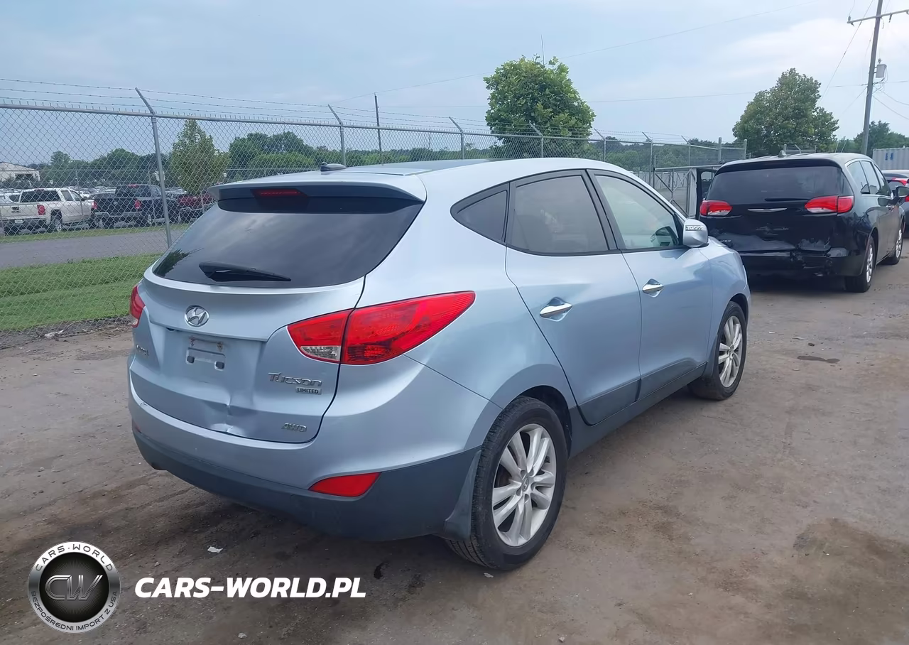 2012 Hyundai Tucson Limited VIN:KM8JUCAC5CU383414 - 4