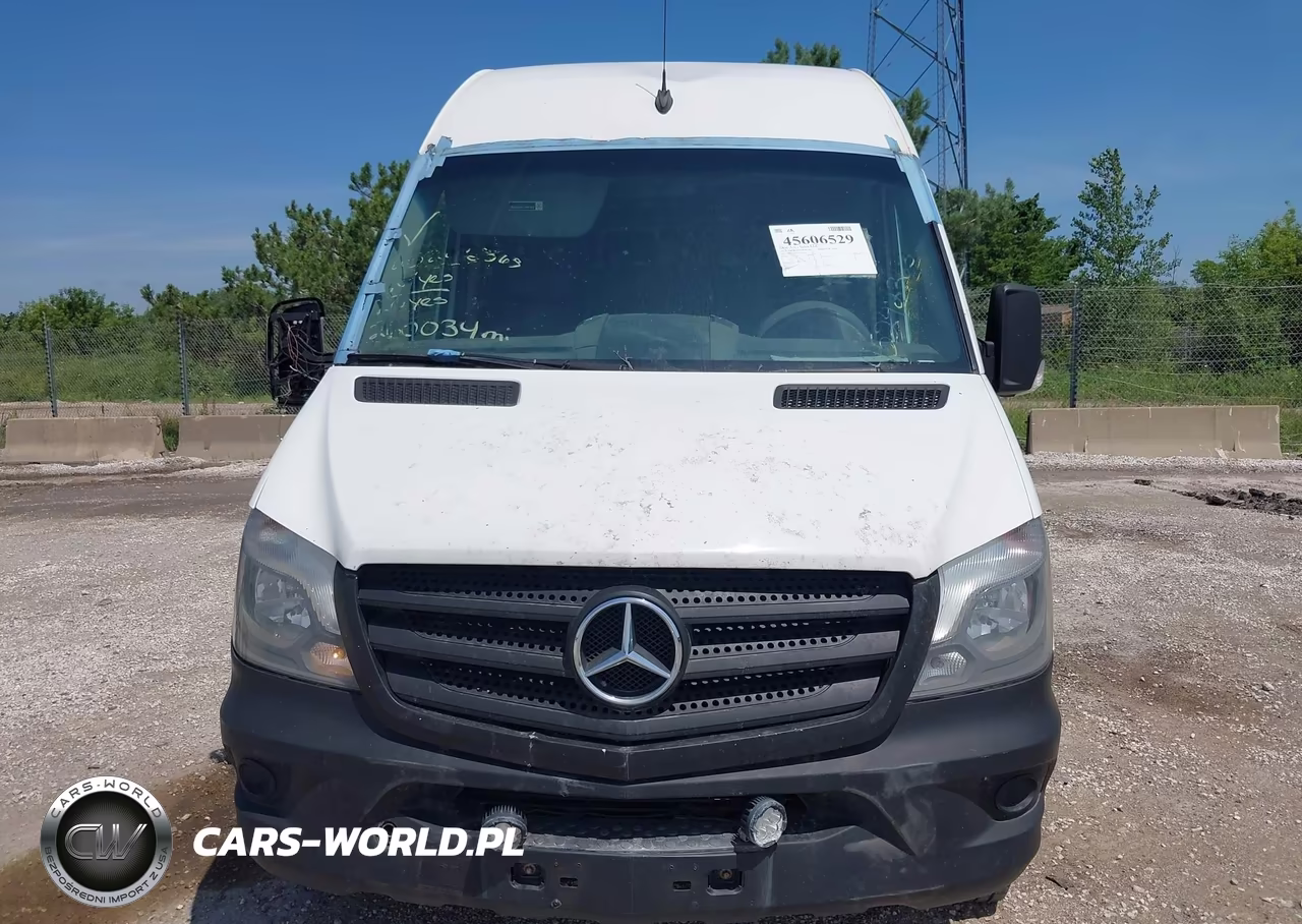 2015 Mercedes-Benz Sprinter 2500 High Roof VIN:WD3PE8DC9F5954643 - 12