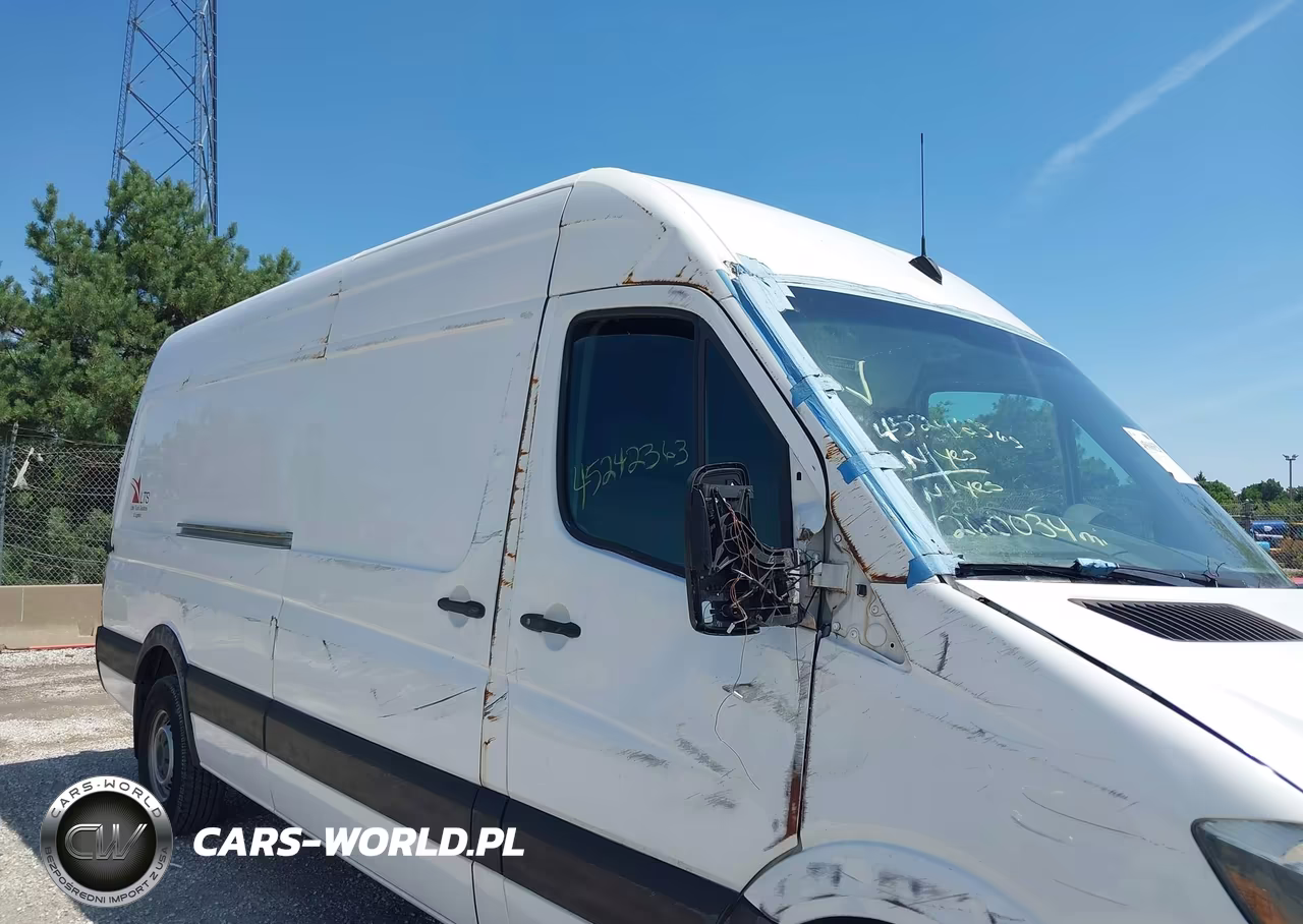 2015 Mercedes-Benz Sprinter 2500 High Roof VIN:WD3PE8DC9F5954643 - 17