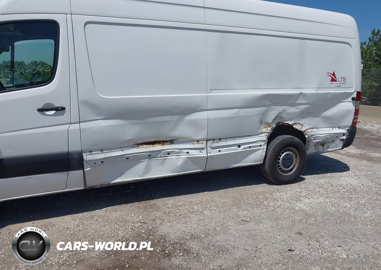 2015 Mercedes-Benz Sprinter 2500 High Roof VIN:WD3PE8DC9F5954643 - 6