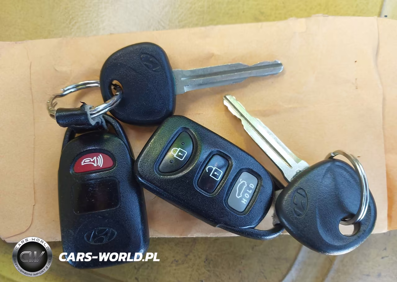 2013 Hyundai Elantra Gls VIN:5NPDH4AE5DH400205 - 11