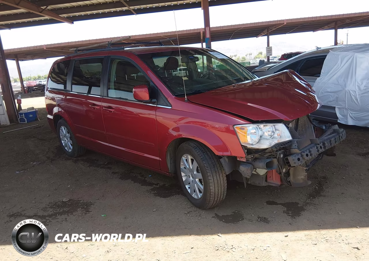 2016 Chrysler Town & Country Lx – zdjęcie 1 z 17
