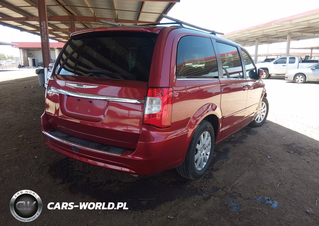 2016 Chrysler Town & Country Lx VIN:2C4RC1AG6GR199328 - 4