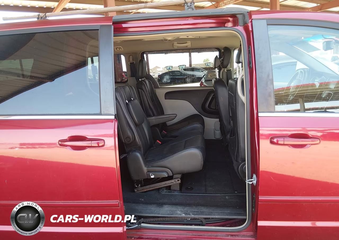 2016 Chrysler Town & Country Lx VIN:2C4RC1AG6GR199328 - 8