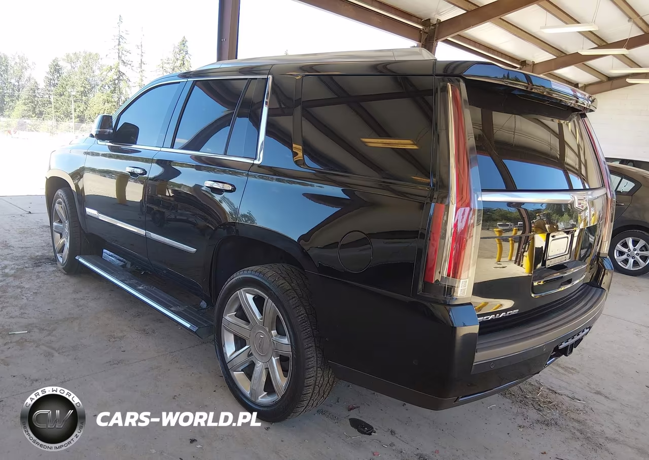 2018 Cadillac Escalade Premium Luxury VIN:1GYS4CKJ5JR357508 - 3