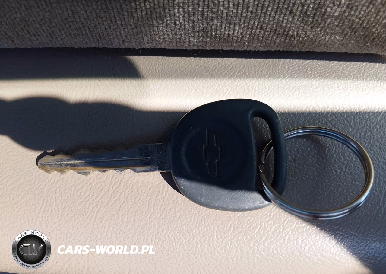 2003 Chevrolet Astro Passenger VIN:1GNDM19X03B147429 - 11