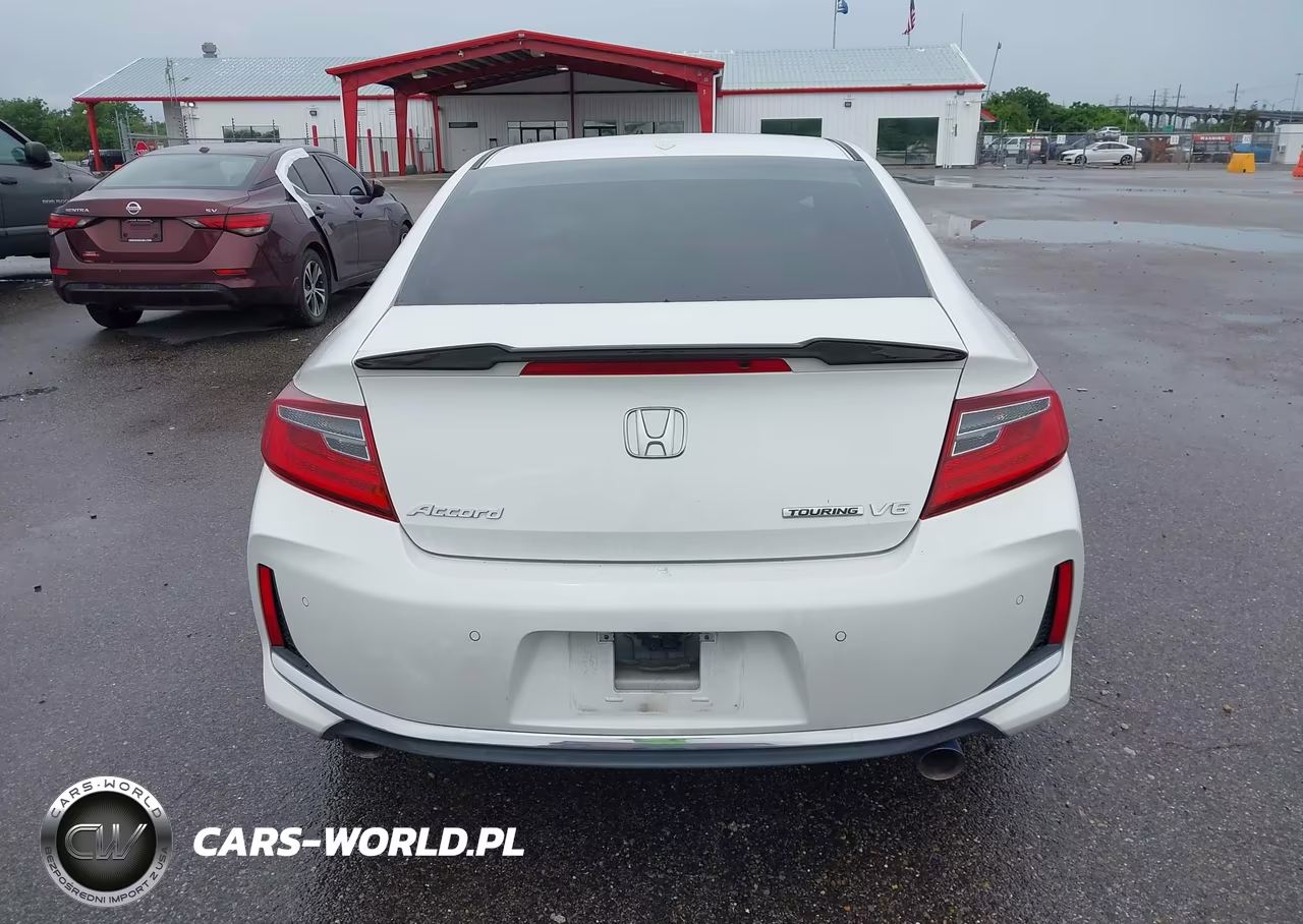 2016 Honda Accord Touring VIN:1HGCT2B01GA007865 - 16