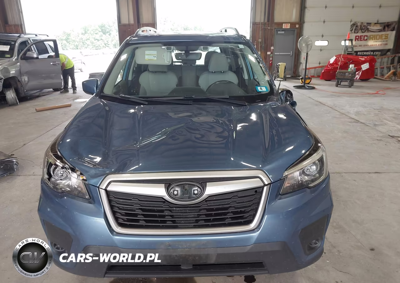2020 Subaru Forester Premium VIN:JF2SKAJCXLH491315 - 12