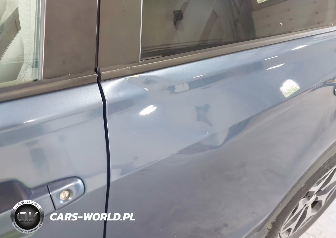 2020 Subaru Forester Premium VIN:JF2SKAJCXLH491315 - 18
