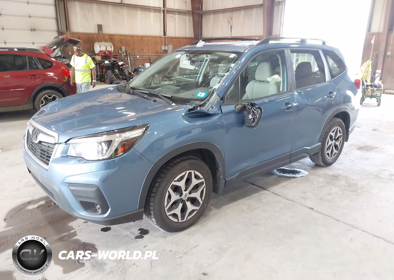 2020 Subaru Forester Premium VIN:JF2SKAJCXLH491315 - 2