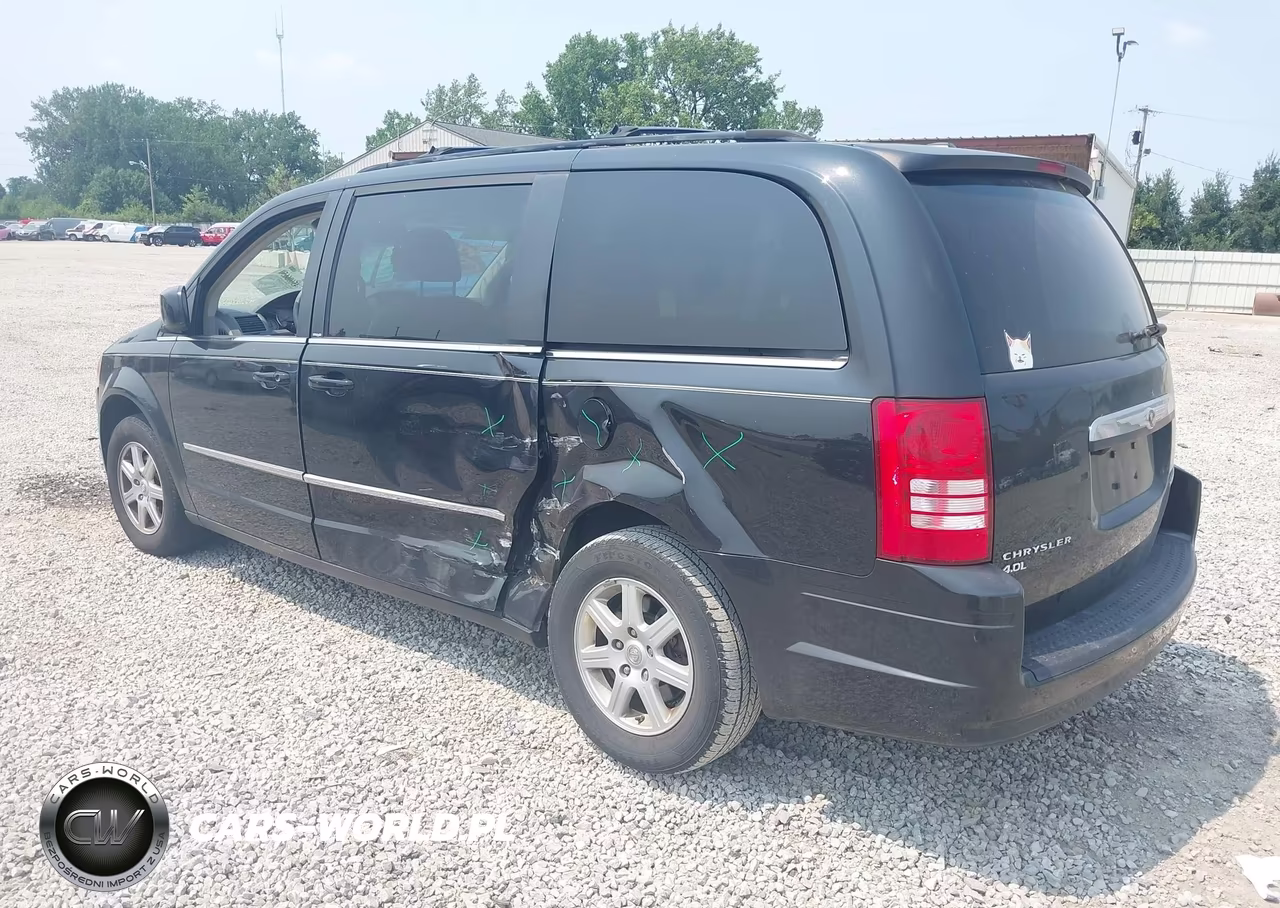 2010 Chrysler Town & Country Touring VIN:2A4RR5DX3AR124265 - 3