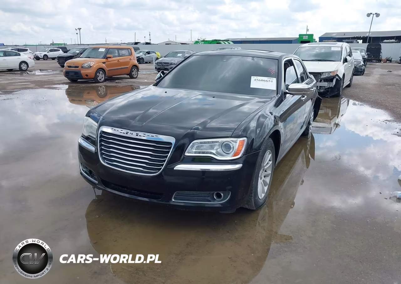 CHRYSLER 300C VIN:2C3CA6CT9BH538878 - 2