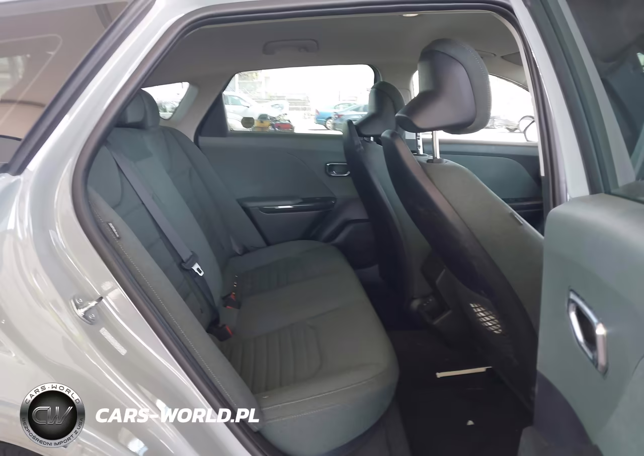 2025 Kia K4 Ex VIN:3KPFU4DE3SE004713 - 8