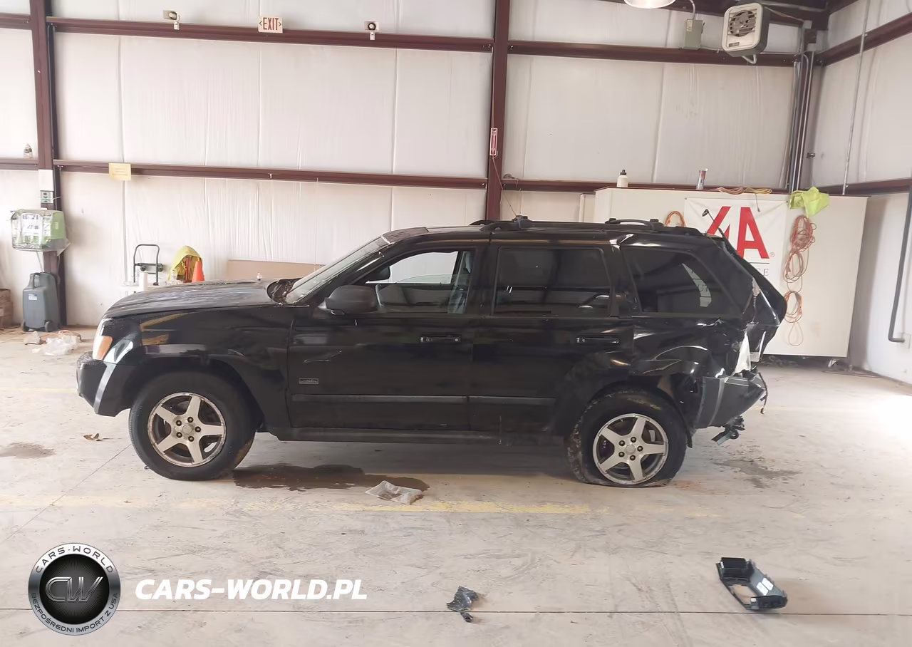 2007 Jeep Grand Cherokee Laredo VIN:1J8GR48K67C618801 - 13