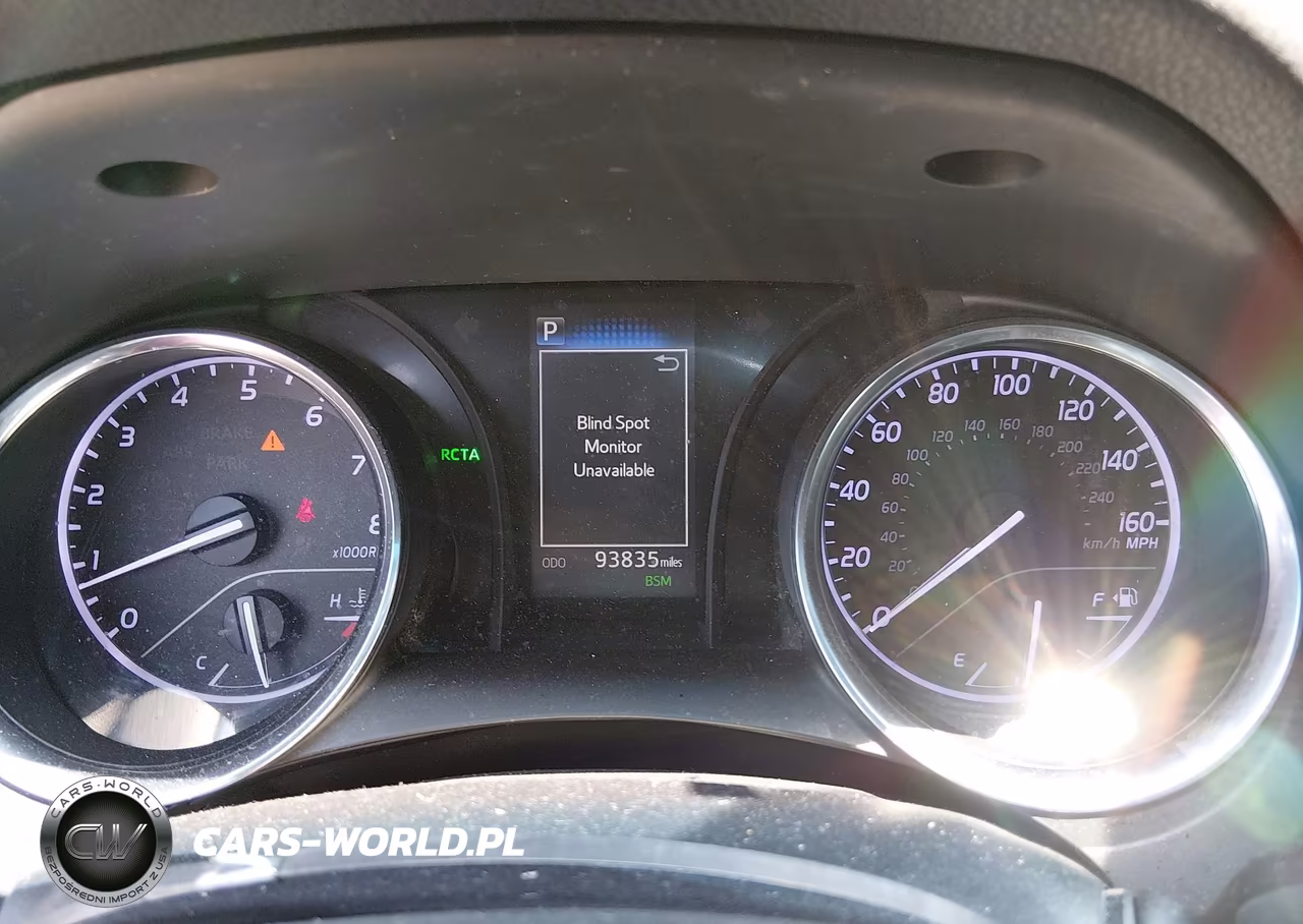 2018 Toyota Camry Le VIN:4T1B11HK9JU115915 - 7