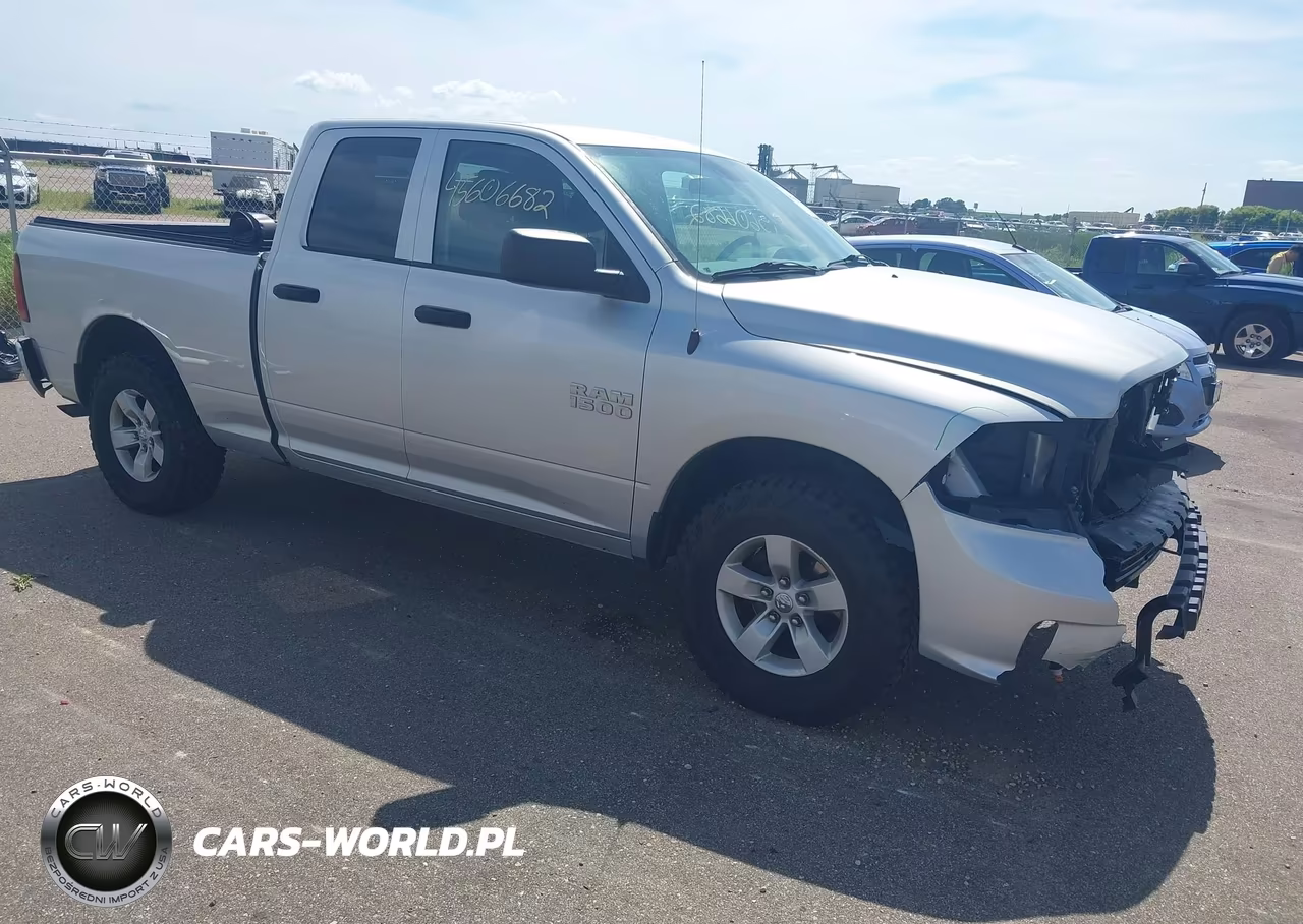 2017 Ram 1500 Express 4X4 6'4 Box – zdjęcie 1 z 21