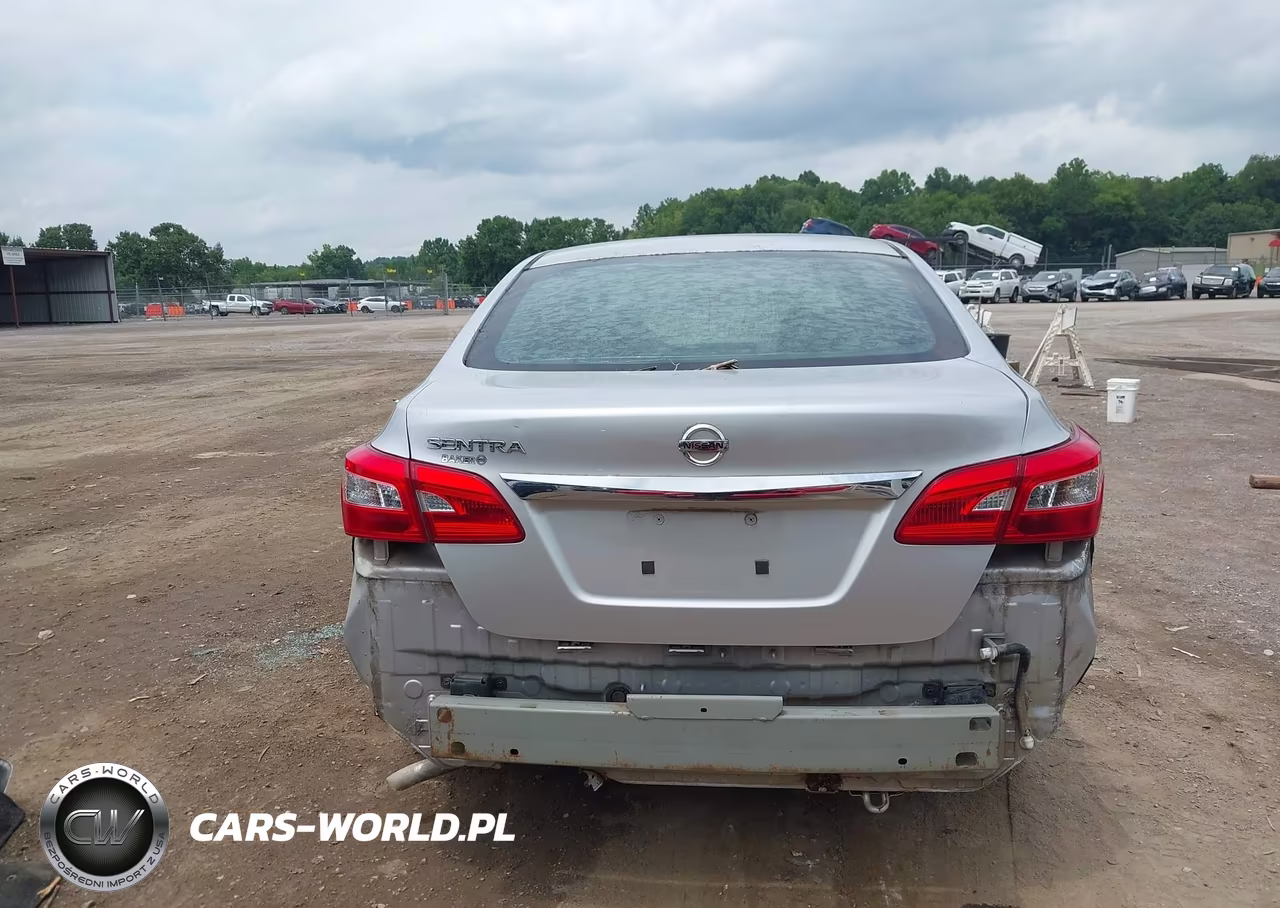 2016 Nissan Sentra S VIN:3N1AB7AP3GY258339 - 17