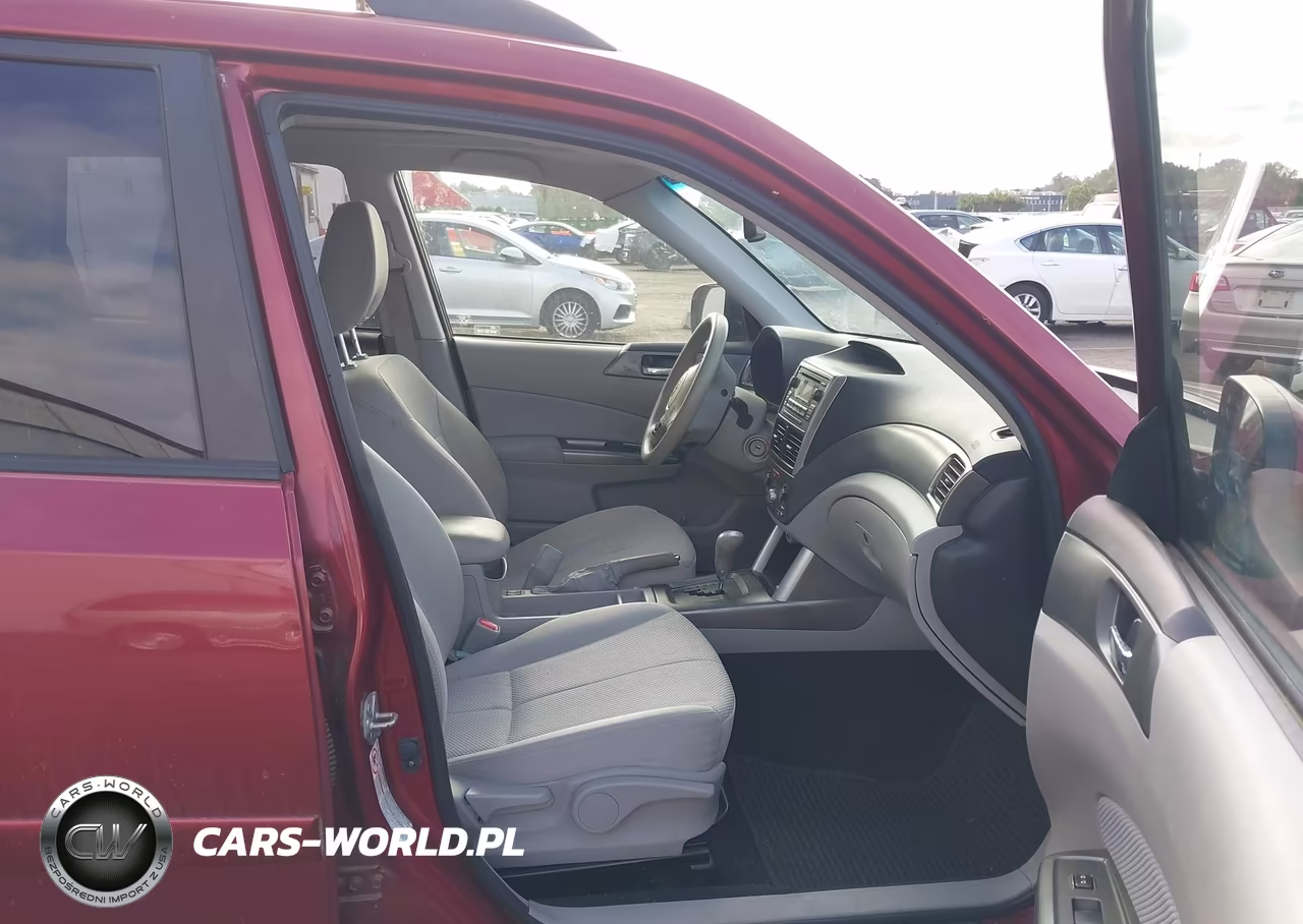 2012 Subaru Forester 2.5X Premium VIN:JF2SHBDCXCH419966 - 5