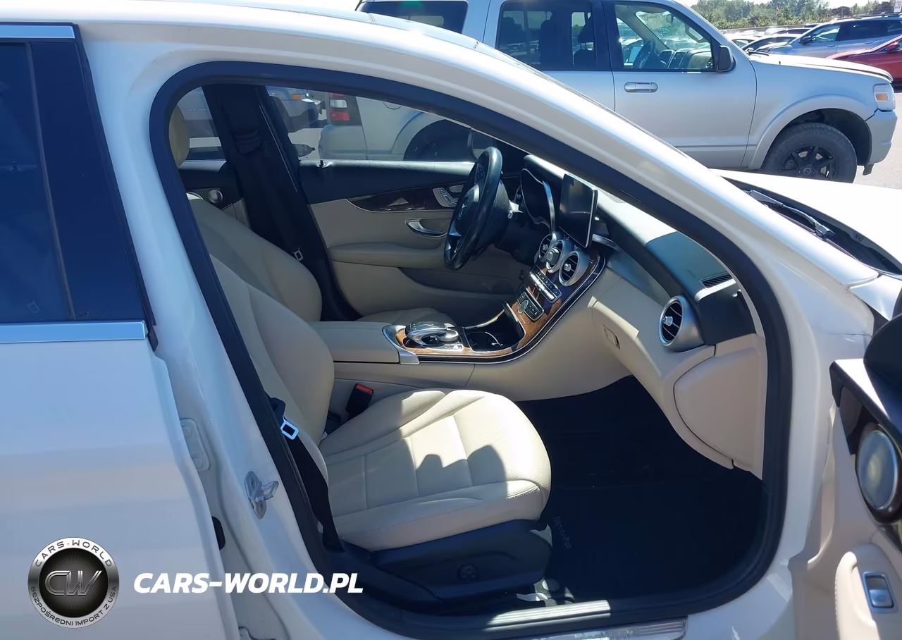 2016 Mercedes-Benz C 300 4Matic VIN:55SWF4KB2GU125588 - 5