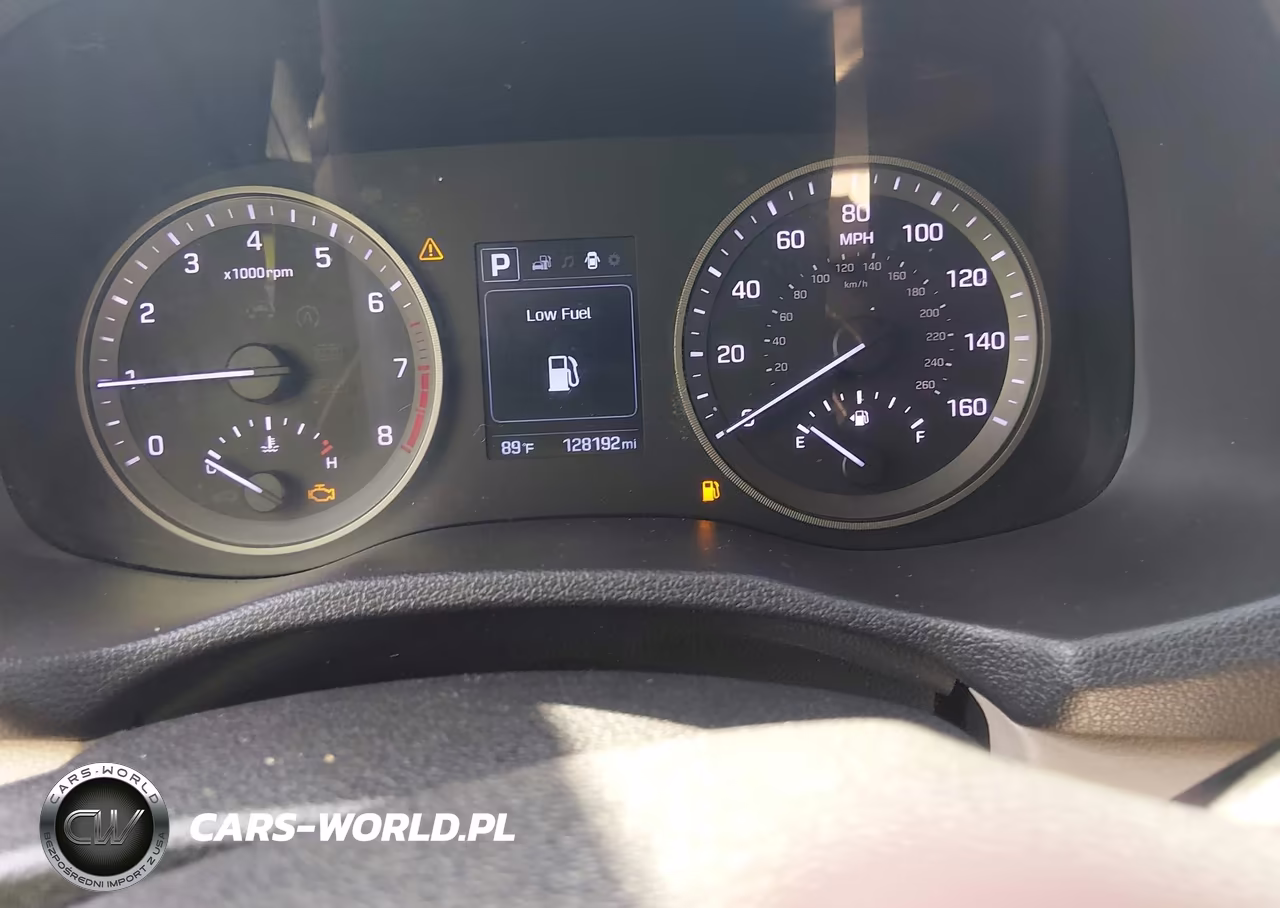 2016 Hyundai Tucson Sport VIN:KM8J3CA23GU080647 - 7