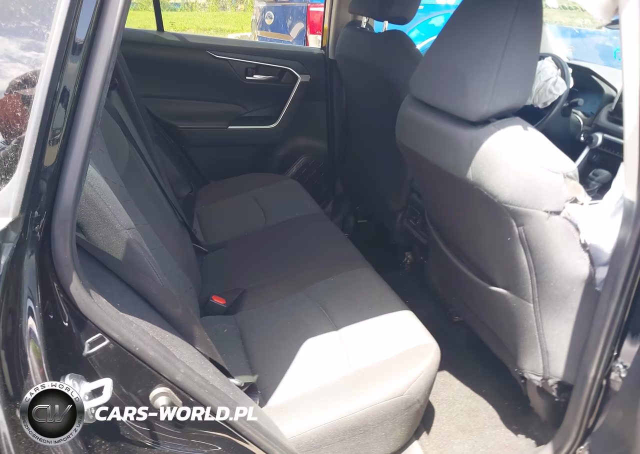 2024 Toyota Rav4 Xle VIN:2T3W1RFV4RW334314 - 8