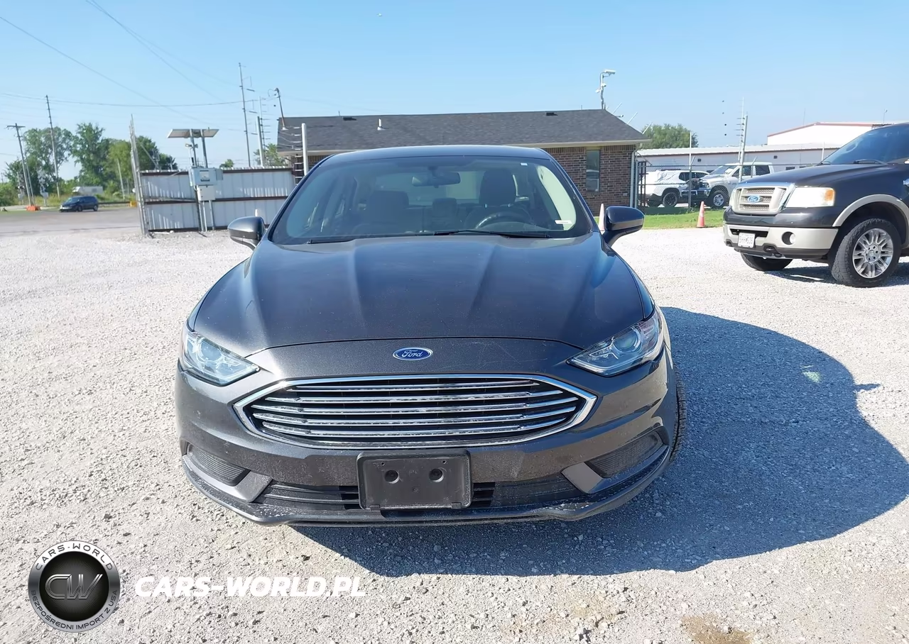 2018 Ford Fusion S VIN:3FA6P0G78JR150177 - 12