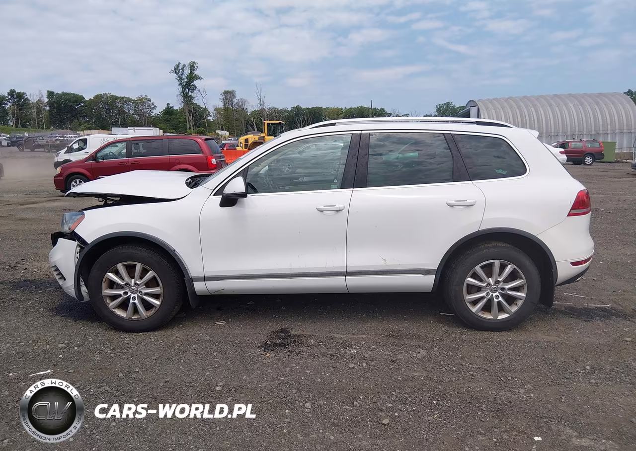 2013 Volkswagen Touareg Vr6 Sport VIN:WVGEF9BPXDD004828 - 14