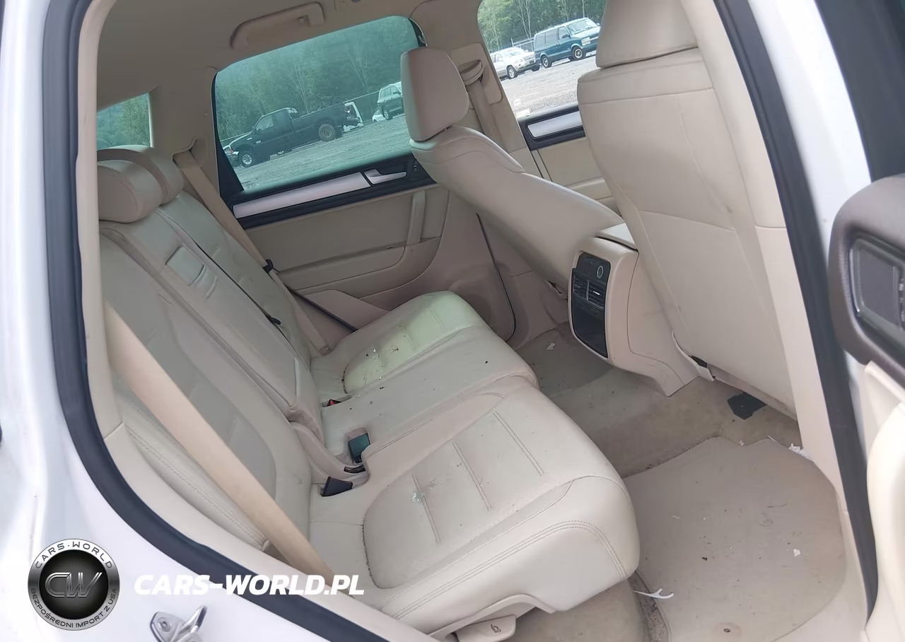2013 Volkswagen Touareg Vr6 Sport VIN:WVGEF9BPXDD004828 - 8