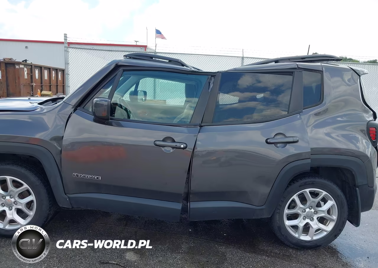 2018 Jeep Renegade Latitude 4X4 VIN:ZACCJBBB8JPH36295 - 14