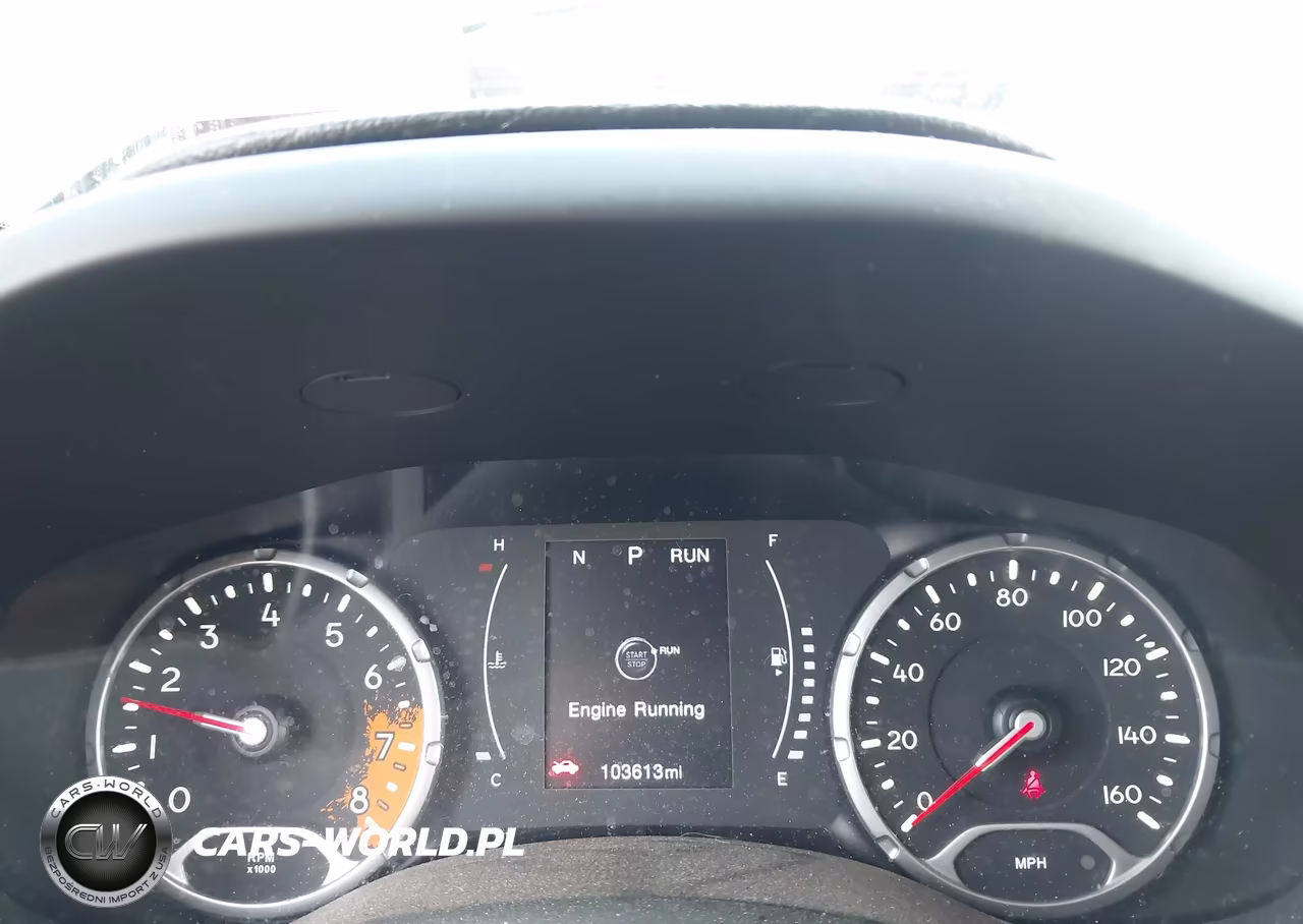 2018 Jeep Renegade Latitude 4X4 VIN:ZACCJBBB8JPH36295 - 7