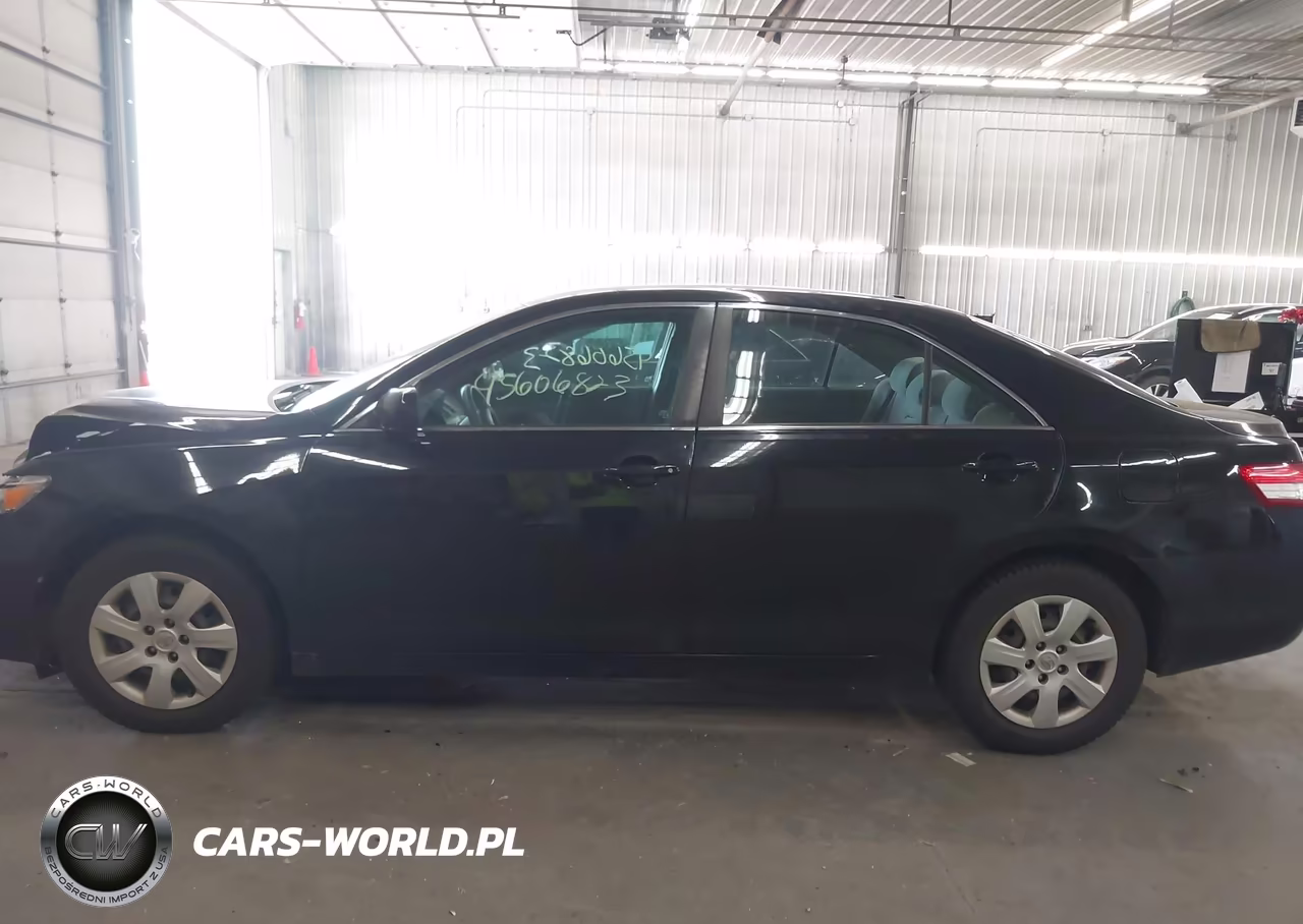 2011 Toyota Camry Le VIN:4T1BF3EK3BU130624 - 14