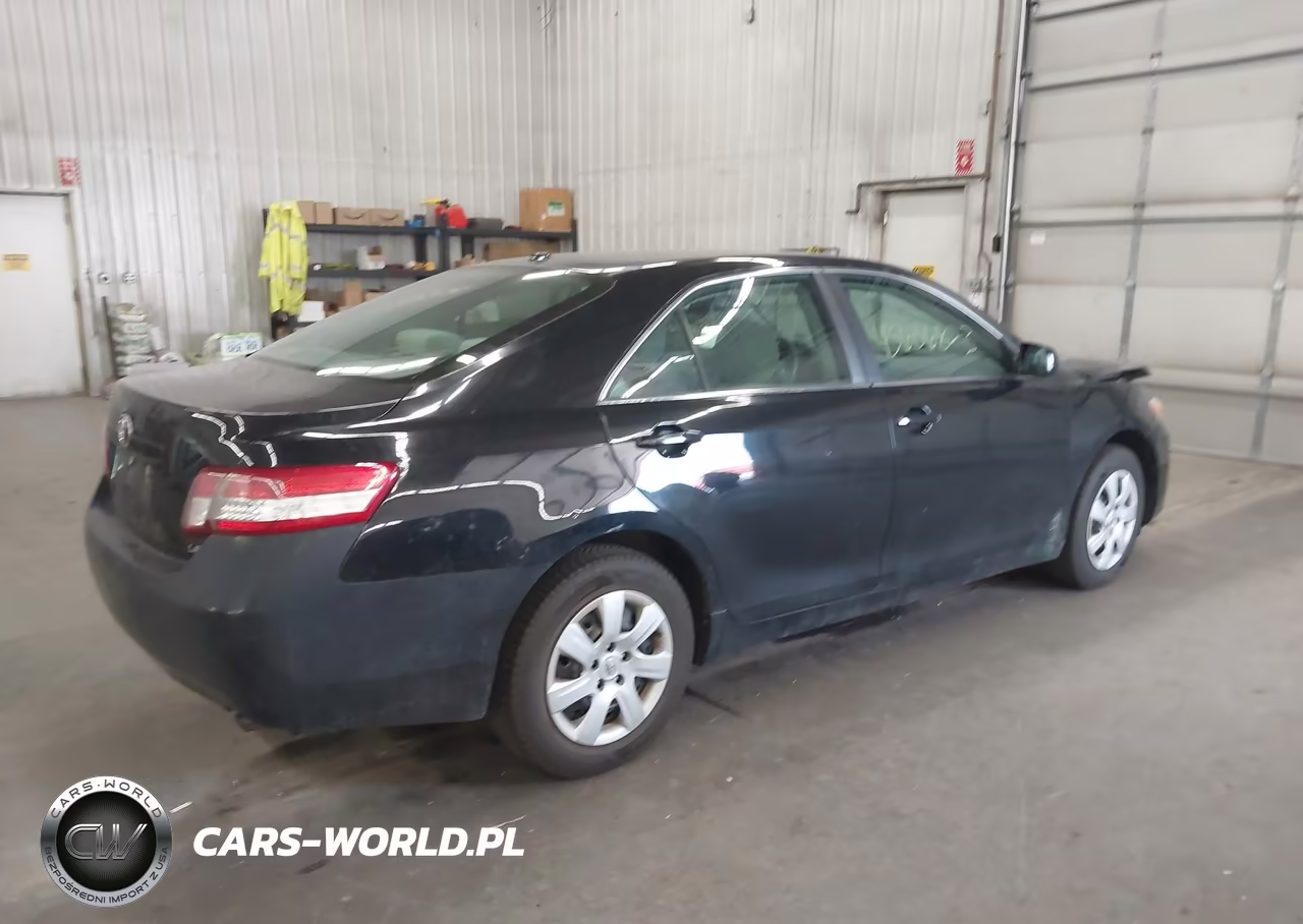 2011 Toyota Camry Le VIN:4T1BF3EK3BU130624 - 4