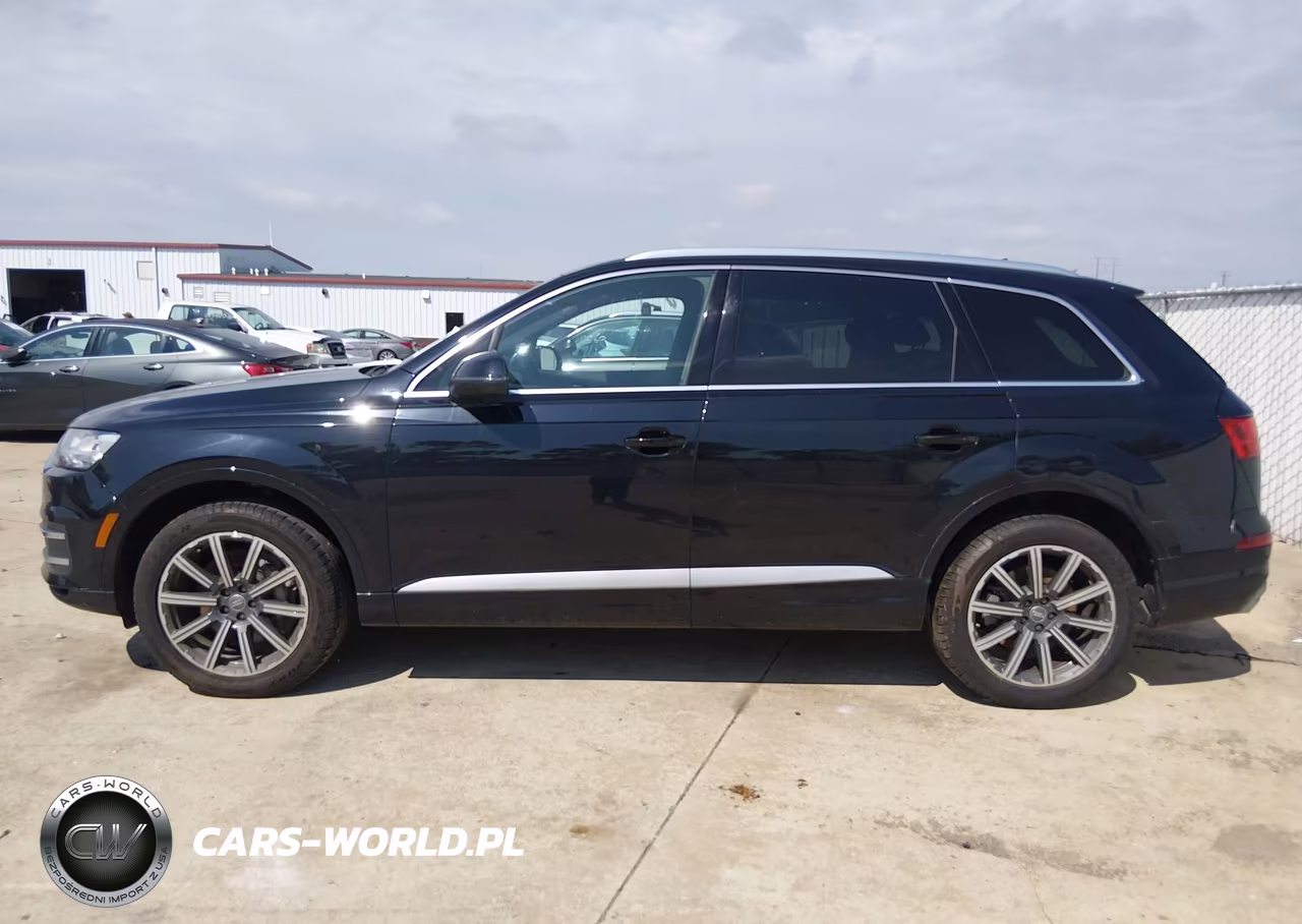 2017 Audi Q7 3.0T Premium VIN:WA1VAAF73HD011540 - 14