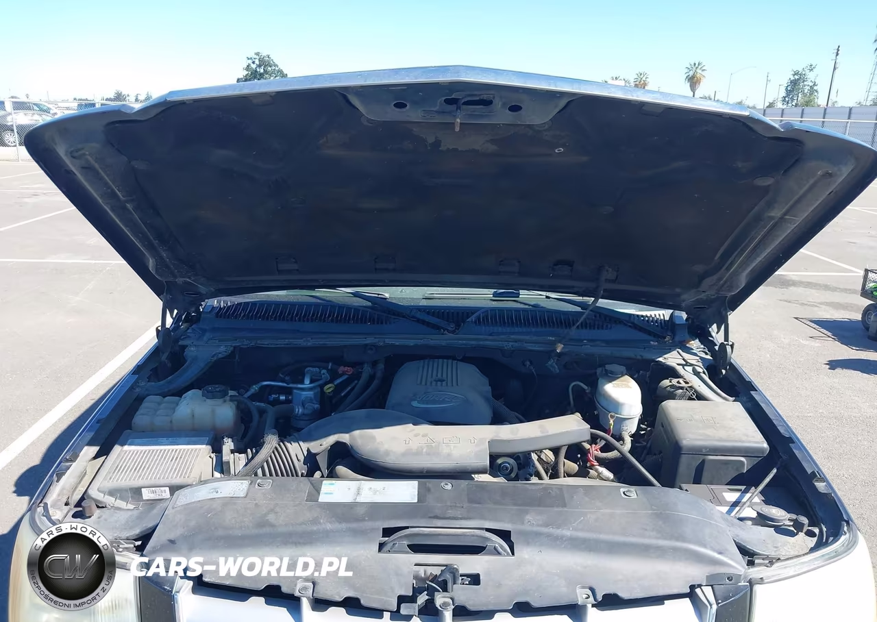 2004 Cadillac Escalade Standard VIN:1GYEC63T84R208970 - 10