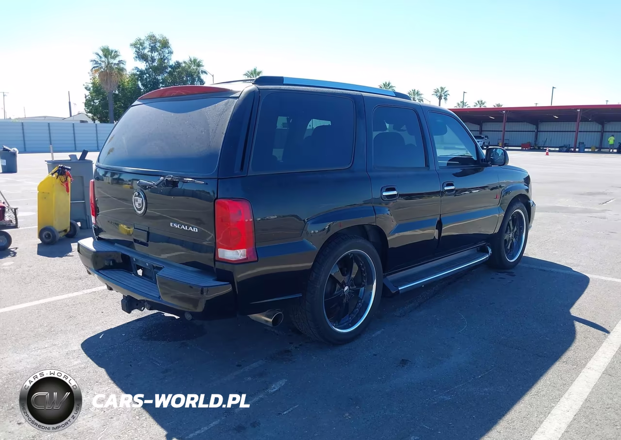 2004 Cadillac Escalade Standard VIN:1GYEC63T84R208970 - 4